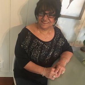 Meet your Posher, Margo